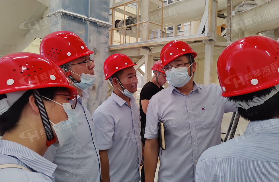 价值服务,始终如一!桂林鸿程“客户零距离 共创新未来”服务活动正式出征 价值服务,始终如一!桂林鸿程“客户零距离 共创新未来”服务活动正式出征