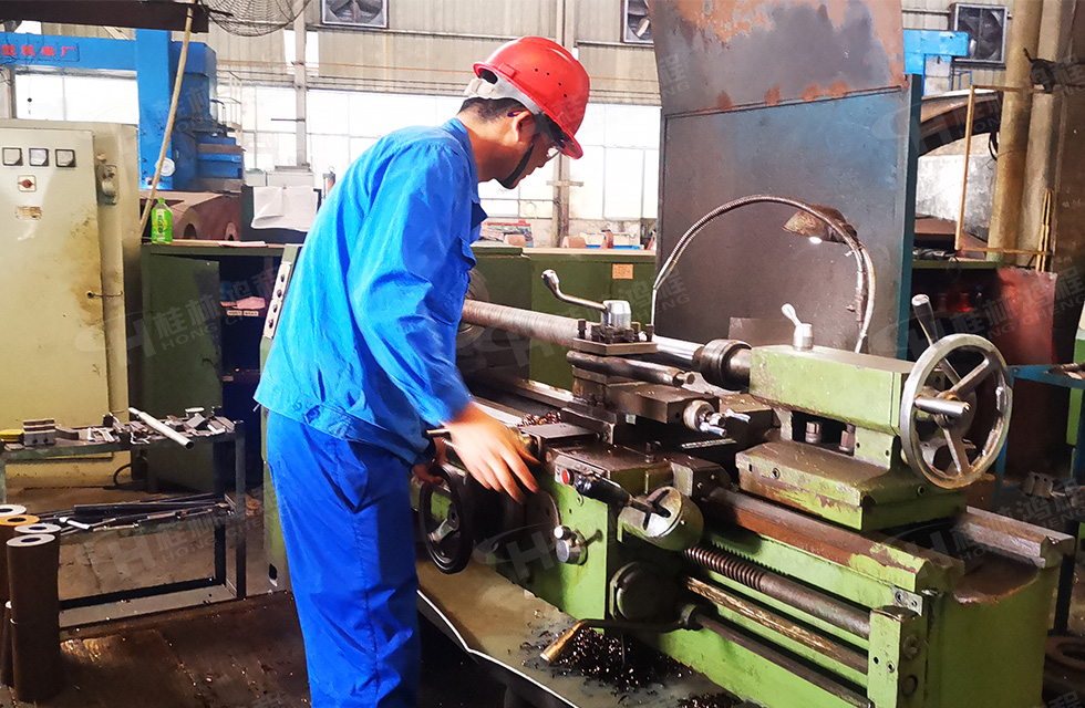 扬技能长剑,造鸿程精品|2022年临桂区职工劳动技能竞赛在桂林鸿程举办 扬技能长剑,造鸿程精品|2022年临桂区职工劳动技能竞赛在桂林鸿程举办