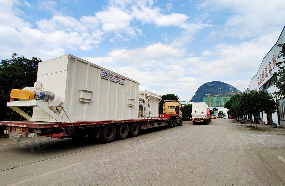 【发货】海内外订单火爆,大批鸿程设备奔赴全球! 【发货】海内外订单火爆,大批鸿程设备奔赴全球!