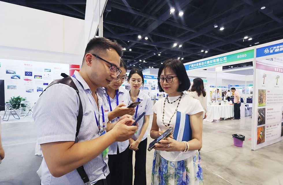 1748050973623881.jpg 18.jpg